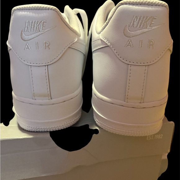 Nike White Athletic Sneakers - Picture 2 of 5